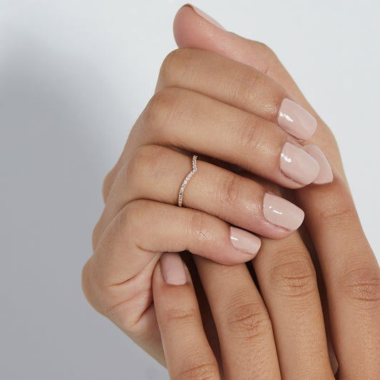 Midi V Ring with Lab Diamonds